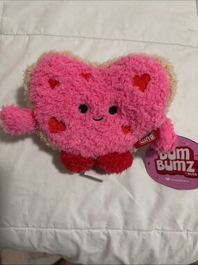 4.5 Casey the Sweet Bum Bumz Plush Heart Character